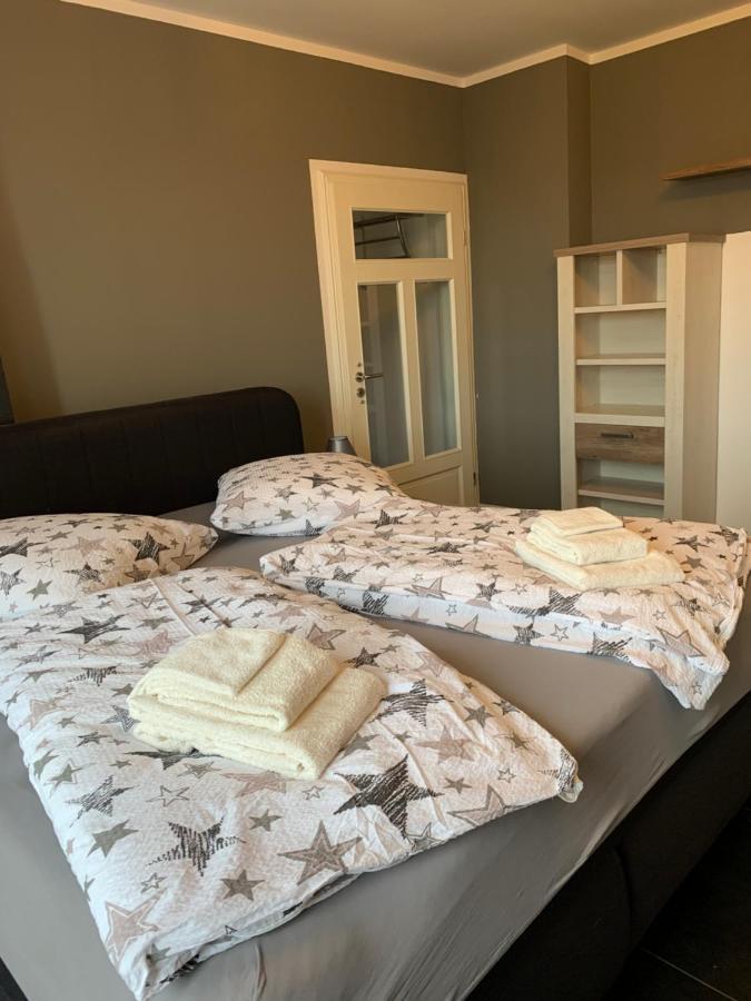 Nordsee Und City Fusslaufig - Luxeriose Fewo Mit Grossem Balkon Вилхелмсхафен Екстериор снимка