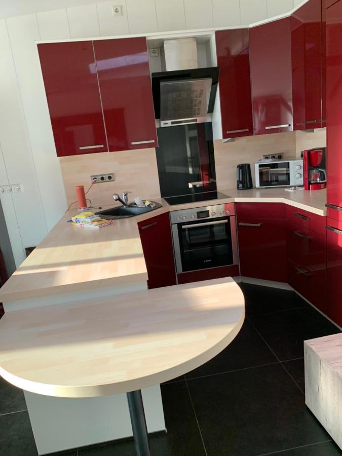 Nordsee Und City Fusslaufig - Luxeriose Fewo Mit Grossem Balkon Вилхелмсхафен Екстериор снимка