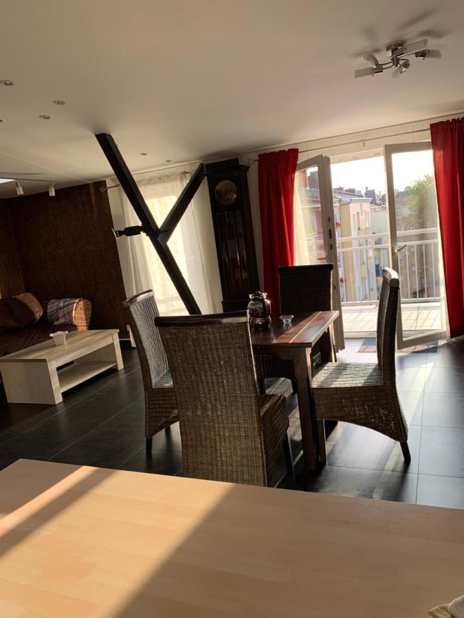 Nordsee Und City Fusslaufig - Luxeriose Fewo Mit Grossem Balkon Вилхелмсхафен Екстериор снимка