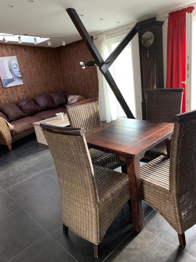 Nordsee Und City Fusslaufig - Luxeriose Fewo Mit Grossem Balkon Вилхелмсхафен Екстериор снимка